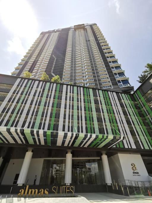 C3014 Almas Muji Studio100Mbpsnetflix By Stay Nusajaya  Exterior photo